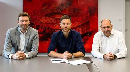 Xabi Alonso şi-a prelungit contractul cu Bayer Leverkusen