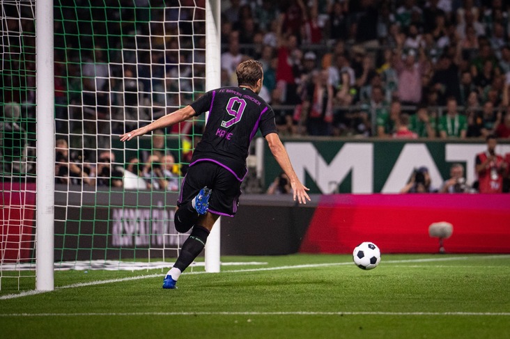 VIDEO | Gol şi pasă de gol pentru Harry Kane la debutul în Bundesliga 