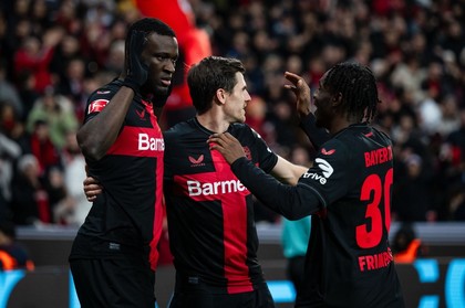 Bayer Leverkusen rămâne liderul surpriză din Bundesliga. Bayern Munchen ţine aproape