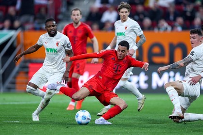 VIDEO | Augsburg – Bayern Munchen 1-3. O eliminare a întors soarta partidei