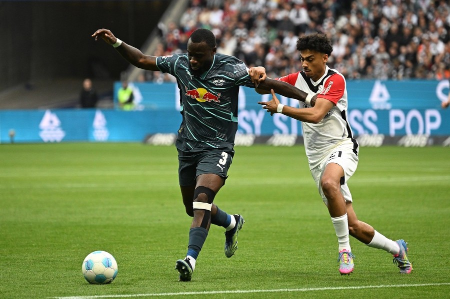 Eintracht Frankfurt a făcut scor cu RB Leipzig în Bundesliga