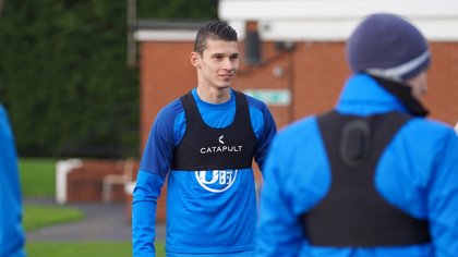 Alexandru Dobre lasă Premier League pentru Ligue 1. Transfer de un milion de lire sterline pentru internaţionalul de tineret