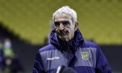 Raymond Domenech, demis de la FC Nantes, după doar şapte meciuri. Antoine Kombouare îi ia locul