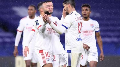 Lyon rămâne în lupta pentru titlul din Franţa, graţie unui succes clar cu Angers