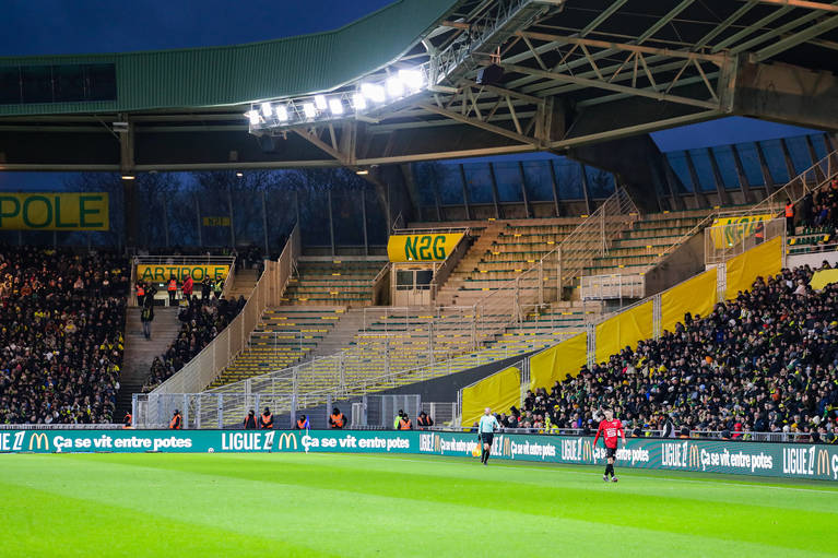 Alertă cu bombă la meciul Nantes - Rennes