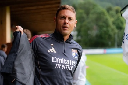 Olympique Lyon s-a despărţit de Nemanja Matic