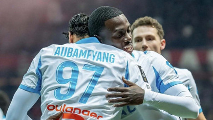 Olympique Marseille se impune clar la Nice şi e preia şefia în Ligue 1