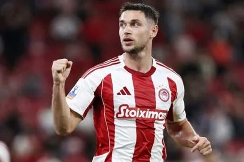 Roman Iaremchuk va fi împrumutat de Olympiakos la Lyon
