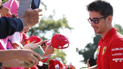 Leclerc a intrat în lupta contra coronavirusului. Nu e singurul pilot de Formula 1 implicat în această bătălie