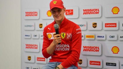 Mick Schumacher va pilota un monopost Alfa Romeo la Eifel Grand Prix
