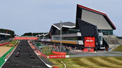 Public la capacitate maximă la Silverstone, la GP-ul Marii Britanii. Discursul de mare campion al lui Lewis Hamilton