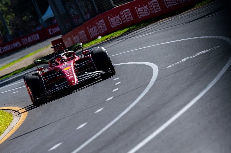 Ferrari domină şi la Antipozi. Leclerc şi Sainz şi-au împărţit victoriile, în antrenamentele de la Melbourne