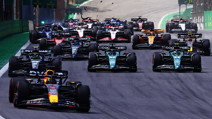 VIDEO | Ce parcurs pentru Max Verstappen! Pilotul Red Bull a bifat în Brazilia a 17-a victorie stagională în Formula 1