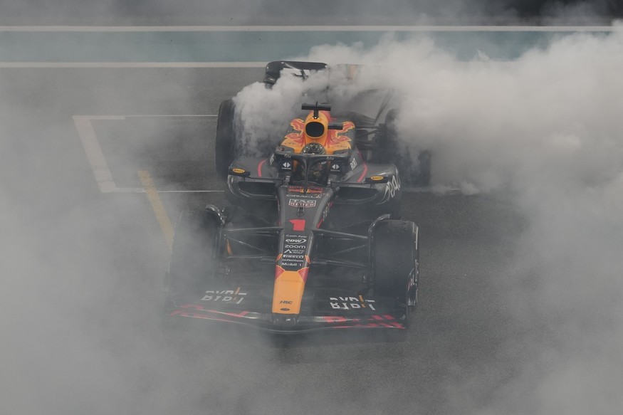 VIDEO | Sezonul de Formula 1 s-a încheiat. Câştigătorul ultimei curse este campionul mondial Max Verstappen