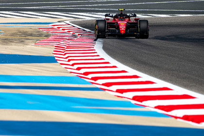 Un pilot al echipei Ferrari şi-a anunţat plecarea după sosirea lui Lewis Hamilton