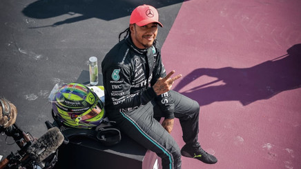 Lewis Hamilton a dezvăluit că s-a luptat ani de zile cu depresia. ”Cred că a fost presiunea curselor”