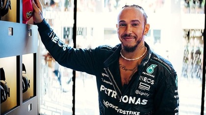 VIDEO | Lewis Hamilton, ultima oprire la uzina Mercedes-AMG F1