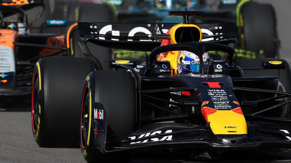 Max Verstappen a câştigat sprintul din SUA. Monoposturile McLaren s-au ciocnit în primul tur