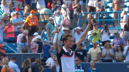 VIDEO | LA CINCINNATI SE VORBEŞTE RUSA! DANIIL MEDVEDEV L-A ÎNVINS ÎN FINALĂ PE GOFFIN ŞI URCĂ PE LOCUL 5 ATP