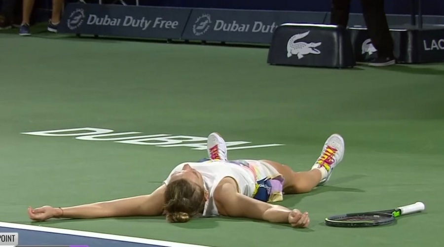 De 20 de ori Halep! Simona o învinge pe Ribakina, e din nou regină la Dubai şi ajunge la 20 de trofee WTA în palmares