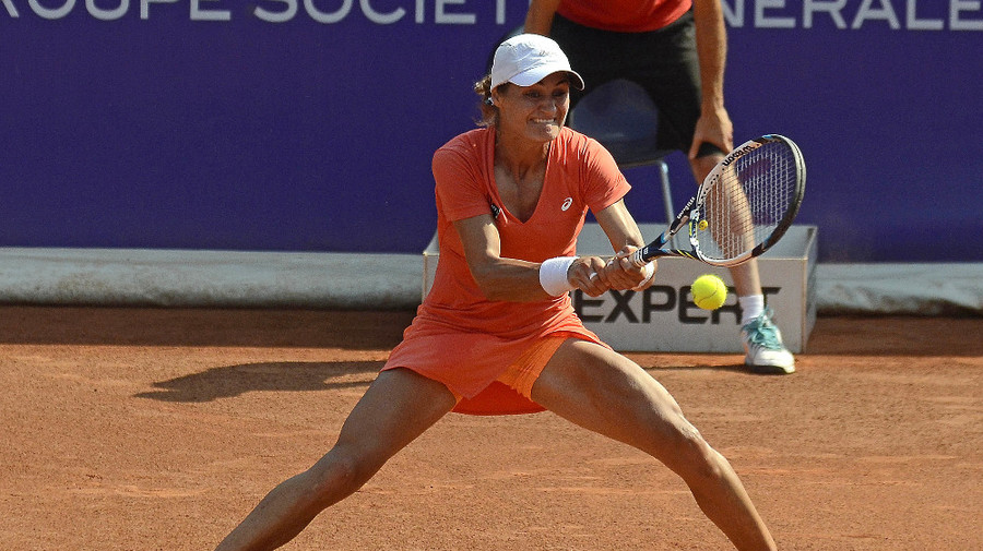 Monica Niculescu şi Jaqueline Cristian s-au calificat în turul 2 la ITF Praga 