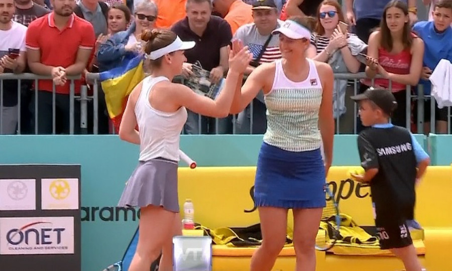 Duel românesc la Roland Garros! Irina Begu a învins-o pe Jill Teichmann şi o va întâlni pe Simona Halep în turul doi