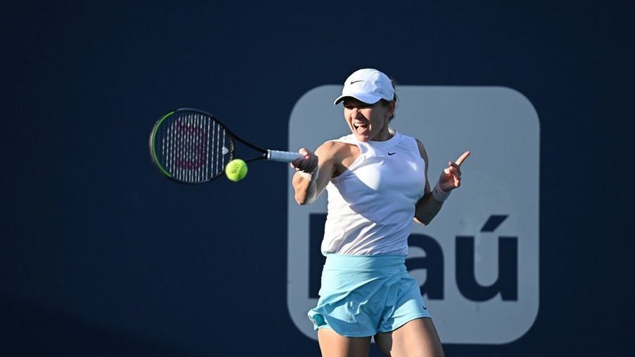 Simona Halep luptă pentru "optimi" la Miami. Când are loc meciul cu Sevastova