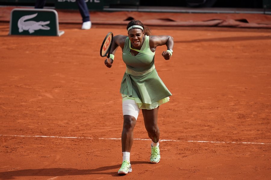 VIDEO | Serena Williams, favorită să ajungă în finală la Roland Garros. Americanca s-a calificat astăzi în optimi