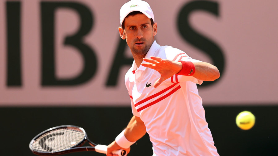 VIDEO | Novak Djokovic s-a calificat în sferturi la Roland Garros, după abandonul lui Lorenzo Musetti, în setul decisiv