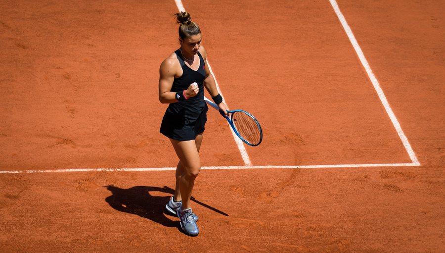 Deţinătoarea trofeului la Roland Garros a fost eliminată în sferturi! Maria Sakkari, prima jucătoare din Grecia care ajunge în semifinalele unui turneu de Mare Şlem