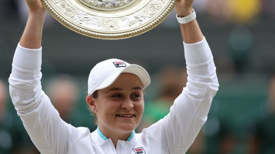 Simona Halep a felicitat-o pe Ashleigh Barty pentru triumful de la Wimbledon