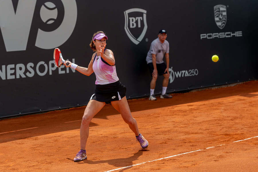 Alize Cornet a fost ţinta injuriilor, după eliminarea în primul tur la Winners Open, turneul WTA de la Cluj transmis în direct pe Look Sport+ 