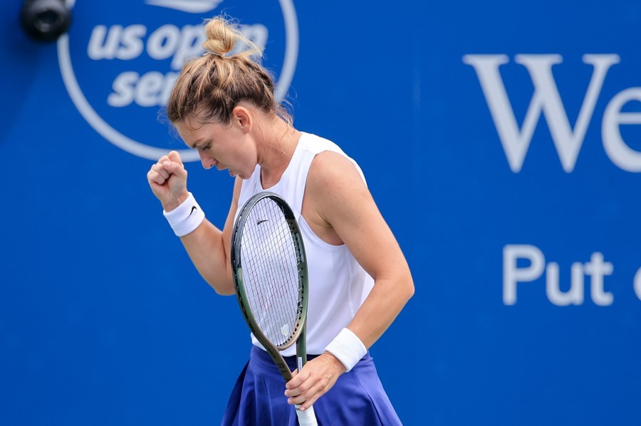 Simona Halep is back! Calificare în turul II la US Open, după un meci solid în faţa Camilei Giorgi