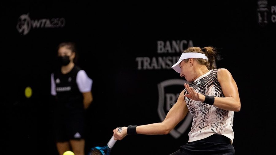 VIDEO | Rebecca Peterson, prima jucătoare care se califică în semifinale la Transylvania Open