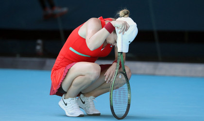 Halep, măcinată din nou de probleme medicale. ”M-a durut stomacul, mă durea ficatul!”