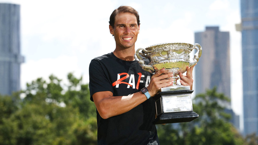 Nadal, epuizat, după ce a câştigat pentru a doua oară Australian Open. ”Sunt distrus fizic, nu prea pot gândi, nu-mi amintesc bine meciul”