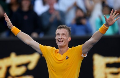 Jiri Lehecka face senzaţie la Australian Open. La 21 de ani, el s-a calificat în sferturi după ce l-a eliminat pe favoritul 6