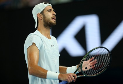 Karen Khachanov, semifinalist la Australian Open, după abandonul lui Sebastian Korda