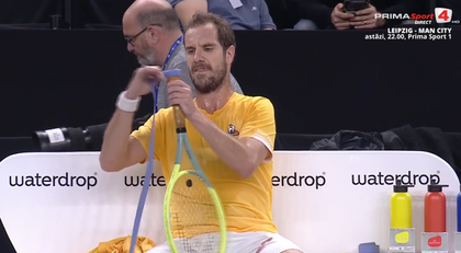 VIDEO | Richard Gasquet, demonstraţie de dexteritate. Overgrip în câteva secunde efectuat de veteranul francez