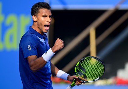 VIDEO | Felix Auger-Aliassime a câştigat ”derby-ul sferturilor” de la Doha. Urmează un duel cu Daniil Medvedev