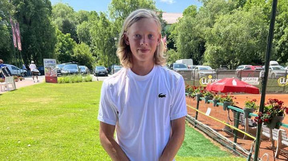 VIDEO ǀ Gabriel Gheţu e marea speranţă a tenisului românesc. La 15 ani a reuşit primul punct ATP