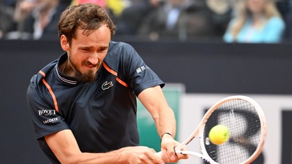 Daniil Medvedev s-a calificat în semifinale, după ce a trecut de revelaţia turneului