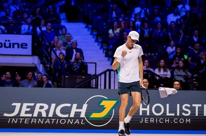 Jannik Sinner s-a impus în turneul de la Viena. Finală maraton cu Daniil Medvedev