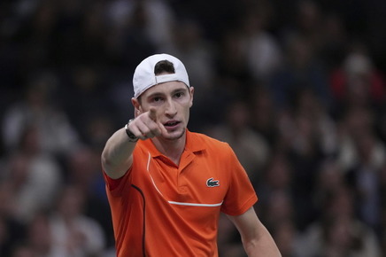 Ugo Humbert va disputa finala de la Paris, cu Alexander Zvarev