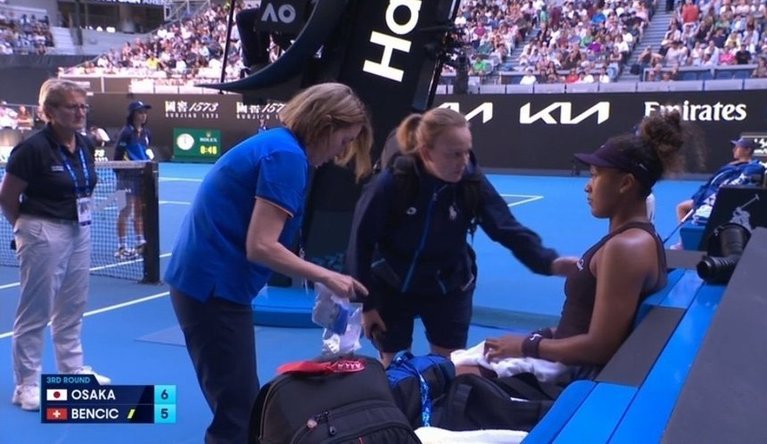 Naomi Osaka s-a retras de la Australian Open din cauza unei accidentări