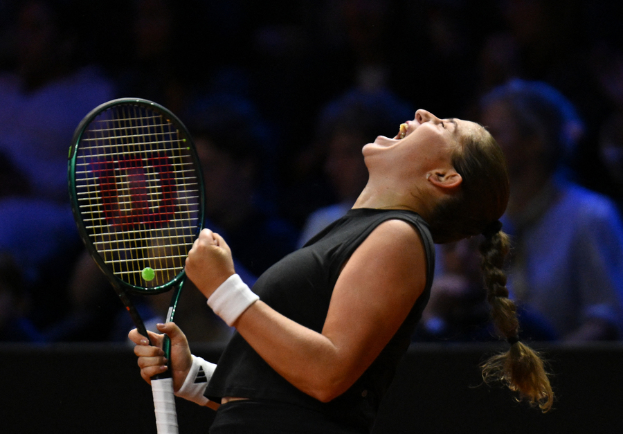 Jelena Ostapenko a câştigat turneul de la Stuttgart