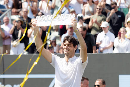Taylor Fritz l-a învins pe Alexander Zverev în finala de la Stuttgart
