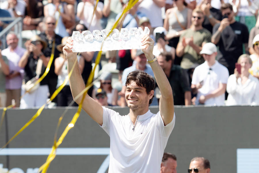 Taylor Fritz l-a învins pe Alexander Zverev în finala de la Stuttgart