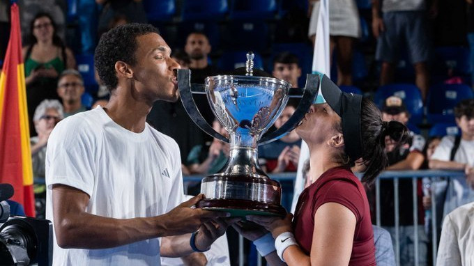 Echipa Canadei, condusă de Bianca Andreescu, a câştigat Cupa Hopman