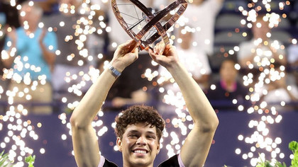 Shelton l-a învins pe Khachanov şi a câştigat primul său titlu Masters 1000 la Canadian Open